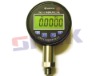 Digital precision pressure gauge