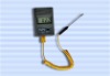 Digital thermometer