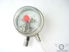 Steam boiler pressure gauge with electric contaction