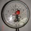 oil-filled electric contact pressure gauge